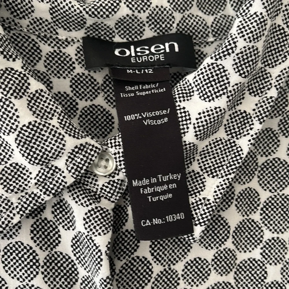 Olsen button down - Picture 2 of 7